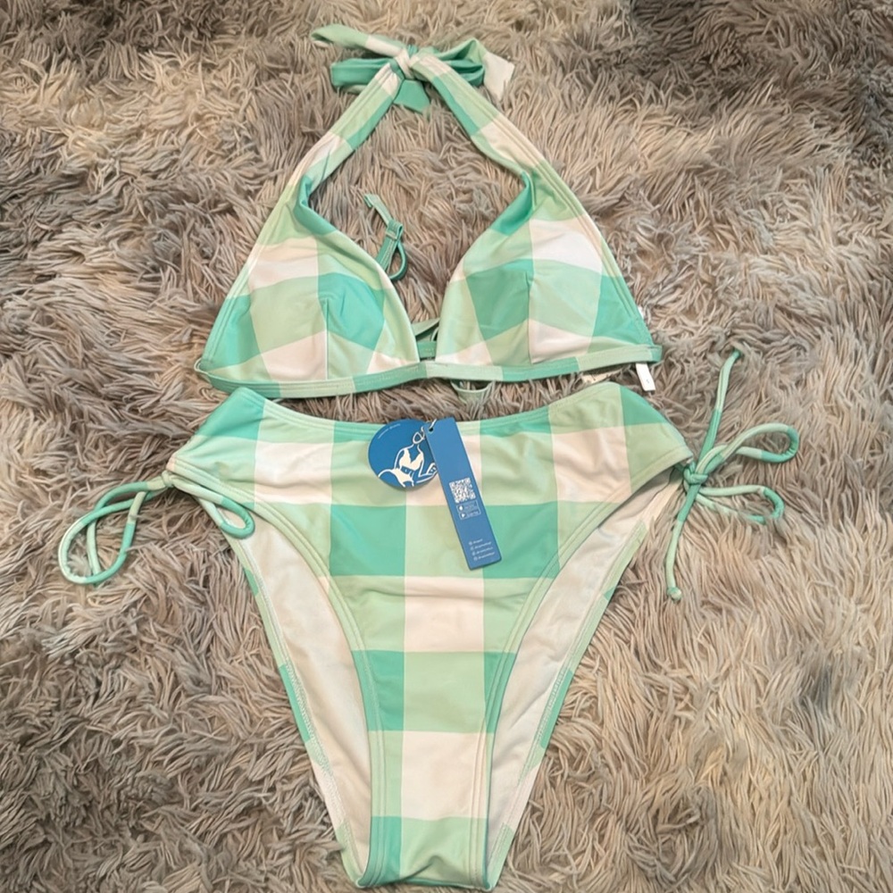 Cupshe mint and white checked bikini